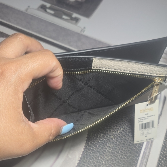 Michael Kors Black and Cream Wallet with Metallic Detail - Picture 4 of 6